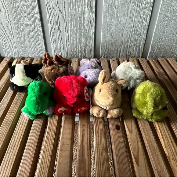 Puffkins Lot of 8 Stuffed Animals Plush Cow Kangaroo Walrus Hippo Bear Dinosaur - Picture 8 of 8